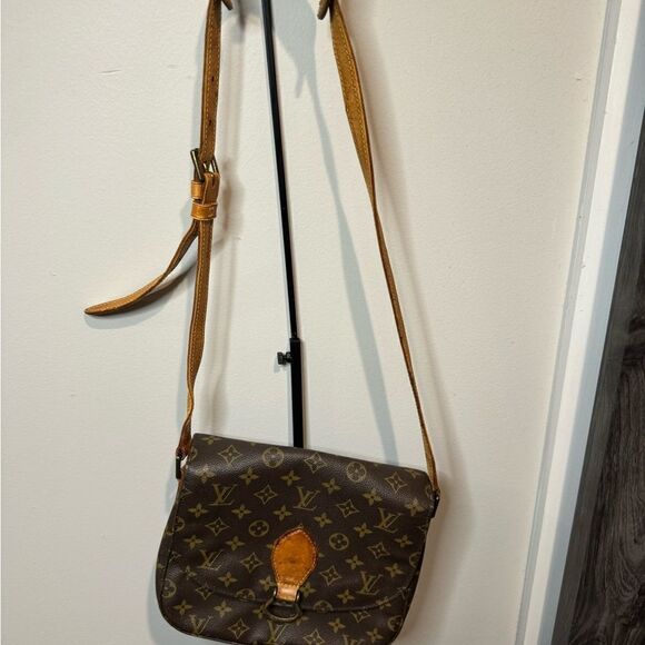 Authentic Vintage Louis Vuitton St Cloud GM Crossbody Bag - Picture 16 of 16